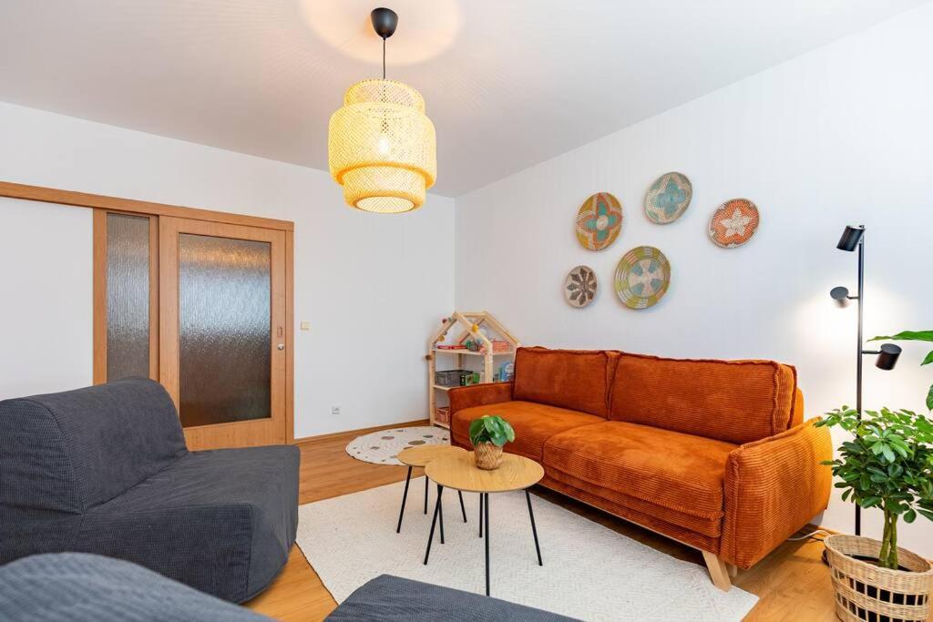 Duna Retreat: City Serenity Bratislava Esterno foto